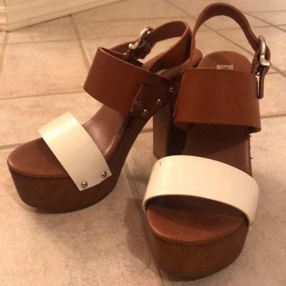 Steve Madden Shoes - Steve Madden Heeled Sandals Color Blocked